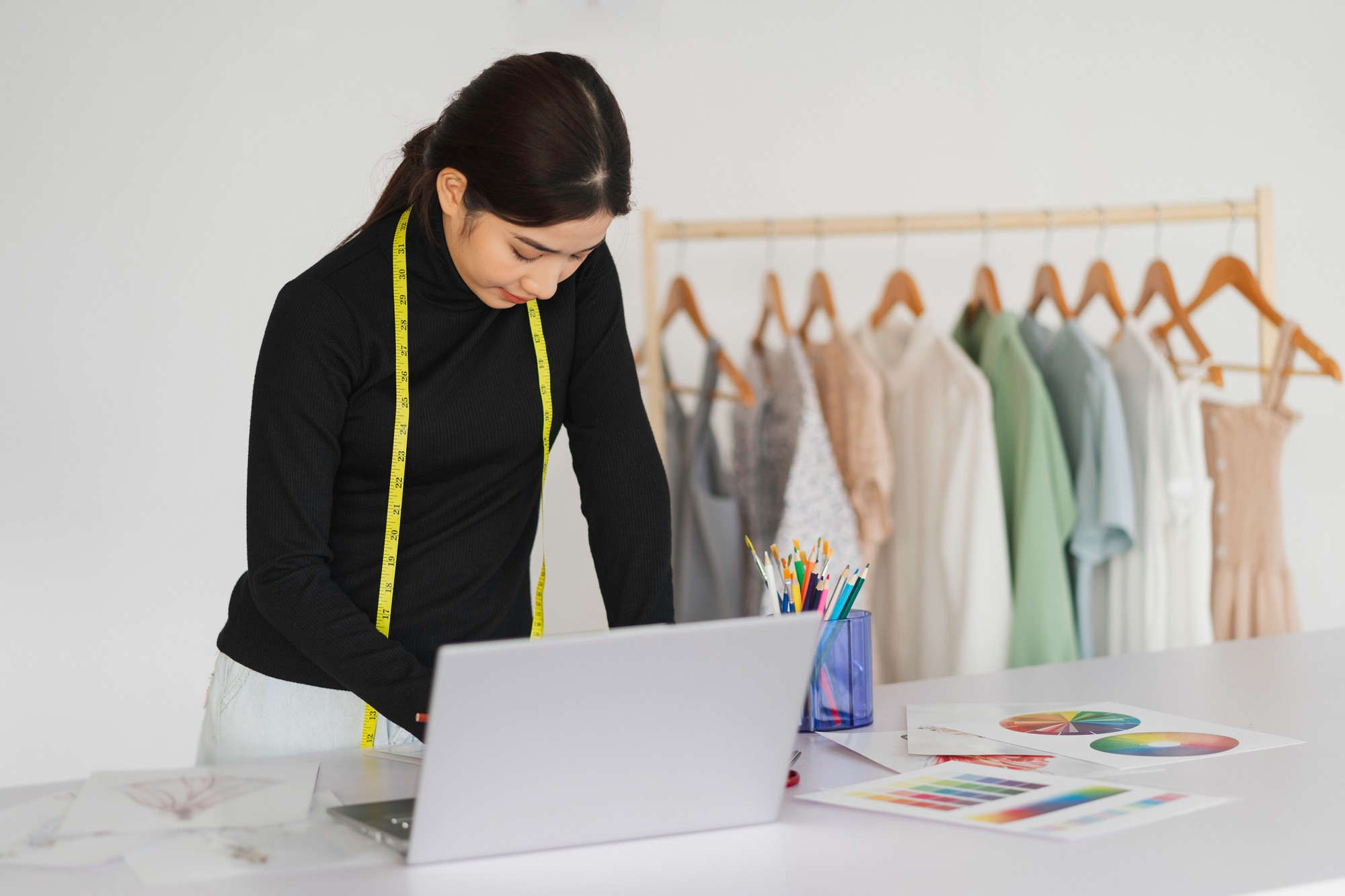Innovative Ecommerce Tactics for Fashion Retailers: Drive Traffic and Sales